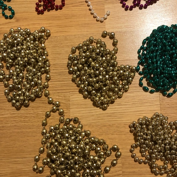 Bundle of 29 colorful and sparkly bead garlands - Picture 8 of 10